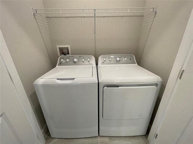 Building Photo - 4385 Campsite Lp