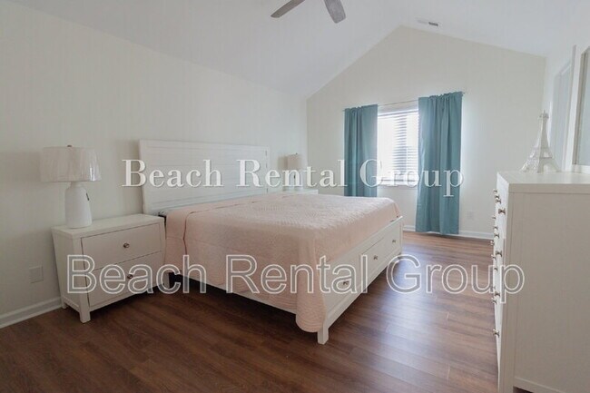 Building Photo - 818 Keel Ct