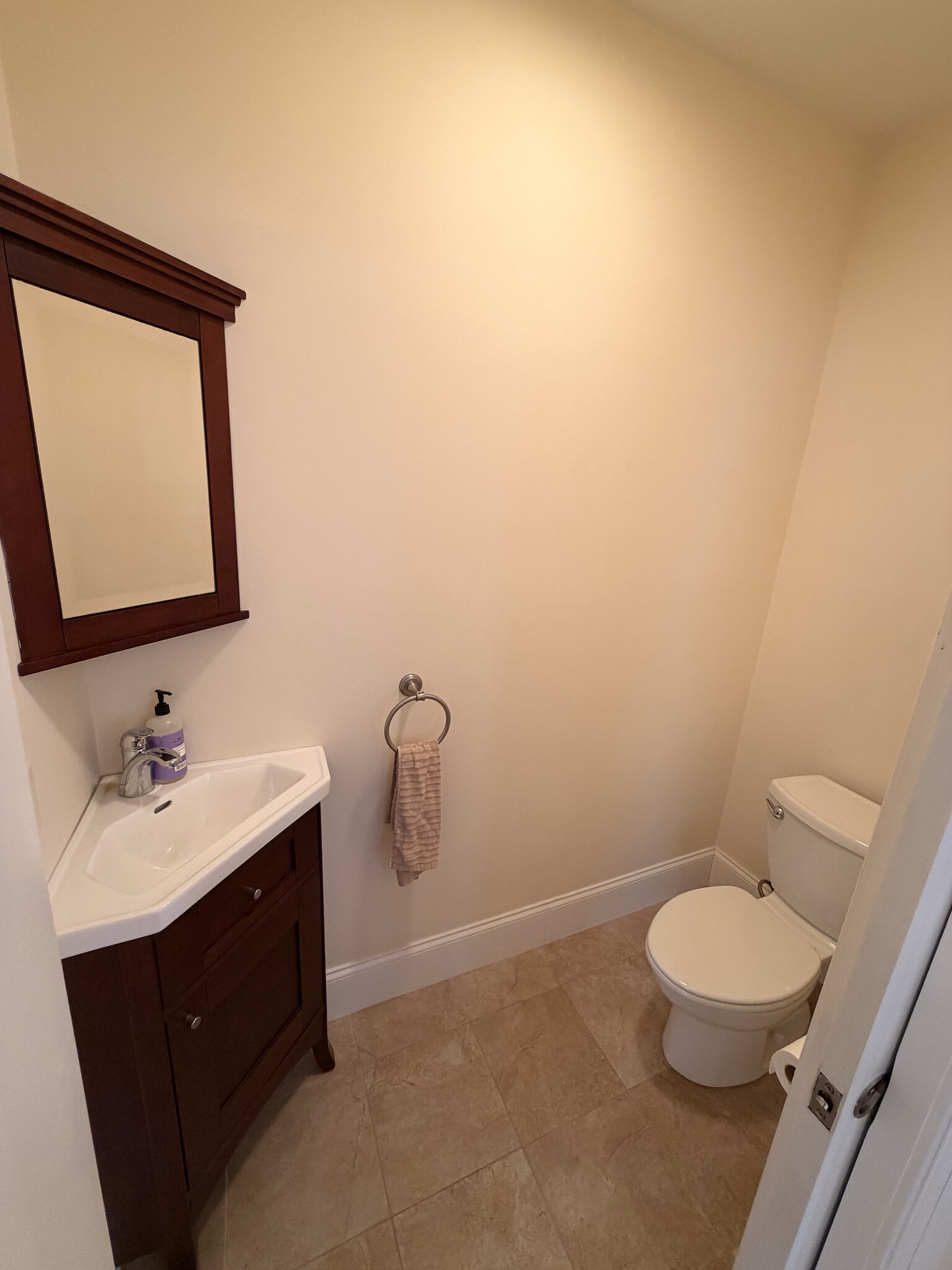 Half Bath - 21 Marion Rd