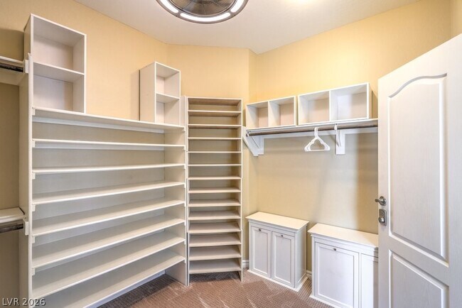 Building Photo - 12308 Kings Eagle St