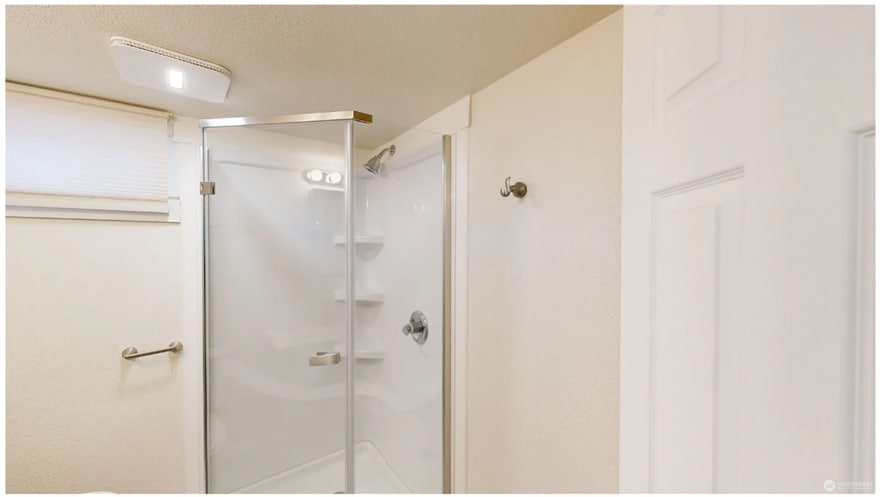 Bathroom2 - Downstair - 605 W Whitman Dr
