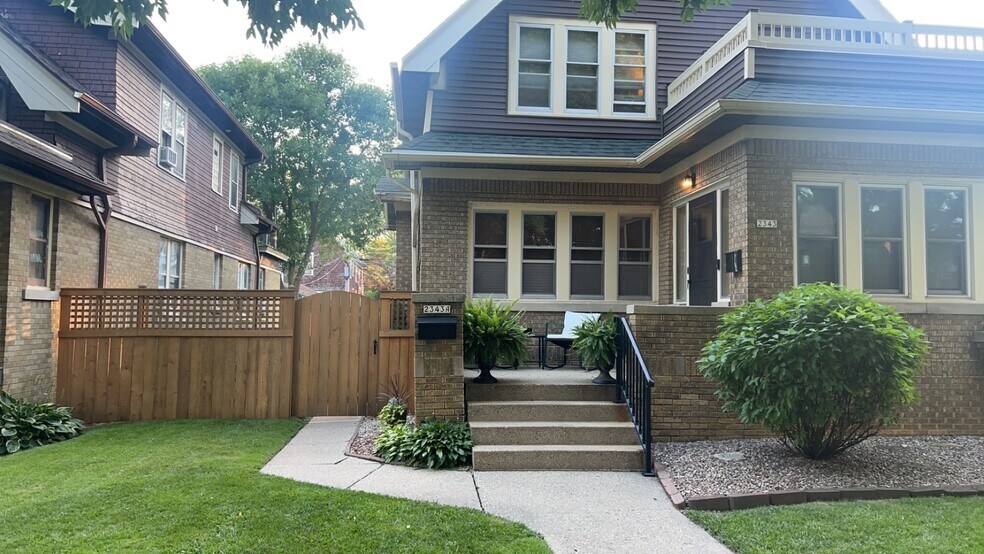 Building Photo - 2343 N 56th St