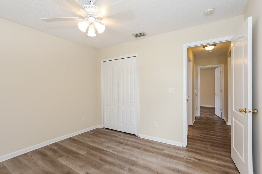 Building Photo - 10367 Shelby Creek Rd S