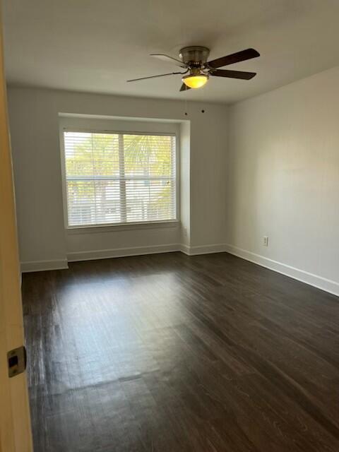 Building Photo - 77 Talon Ct