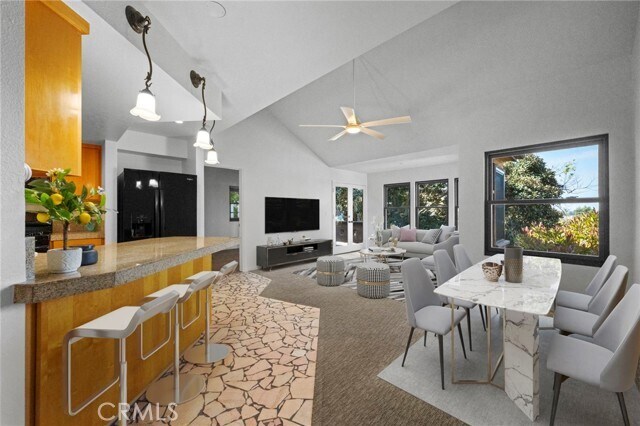 Building Photo - 1074 Calle Del Cerro