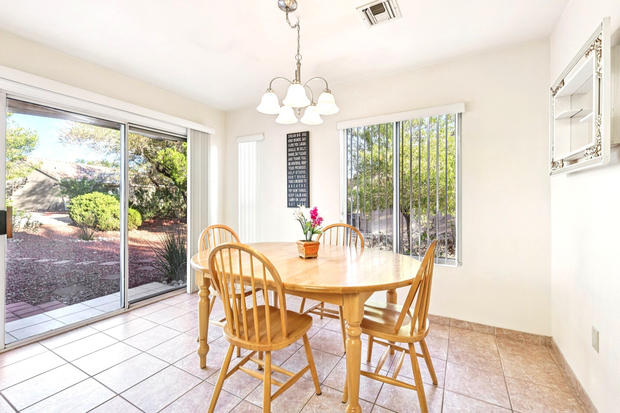 Building Photo - 3013 Sungold Dr