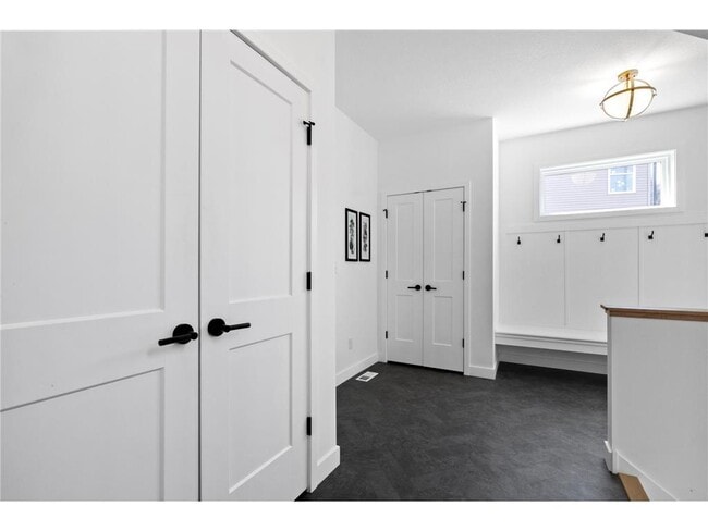 Building Photo - 17949 Hidden Creek Trl