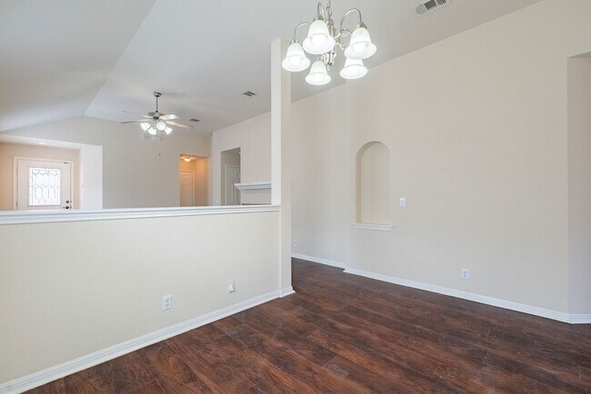 Building Photo - Beautiful 3 Bedroom, 2 Bathroom Rental Home in Southwest Austin!!!