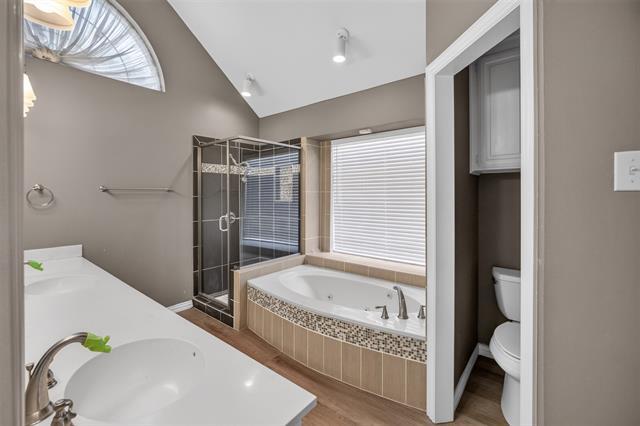 Building Photo - 1037 McCoy Dr