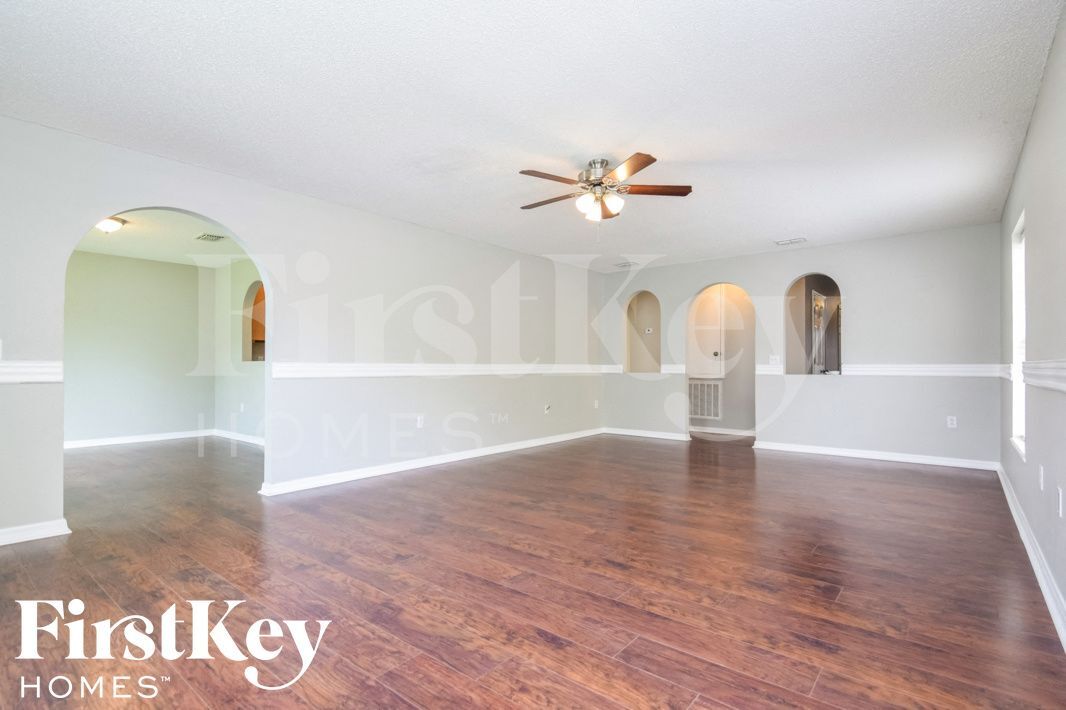 Building Photo - 2973 Whispering Trails Dr