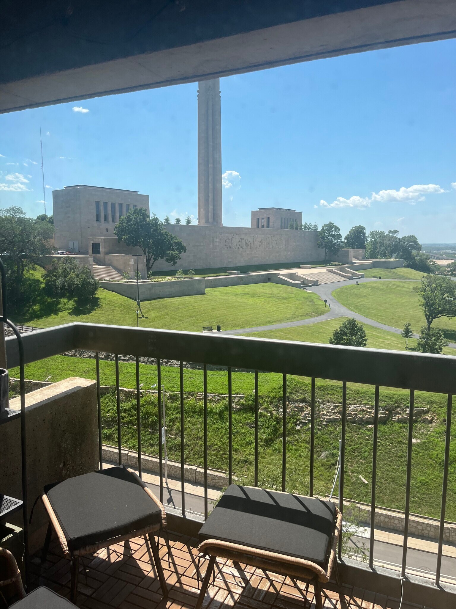 Building Photo - 2525 Main St