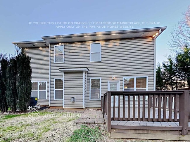 Building Photo - 5836 Mcdowell Run Dr