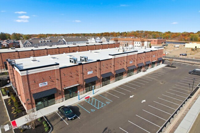 Building Photo - 4 Barton Ave