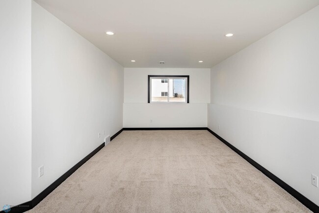 Building Photo - 6729 67th Ave S