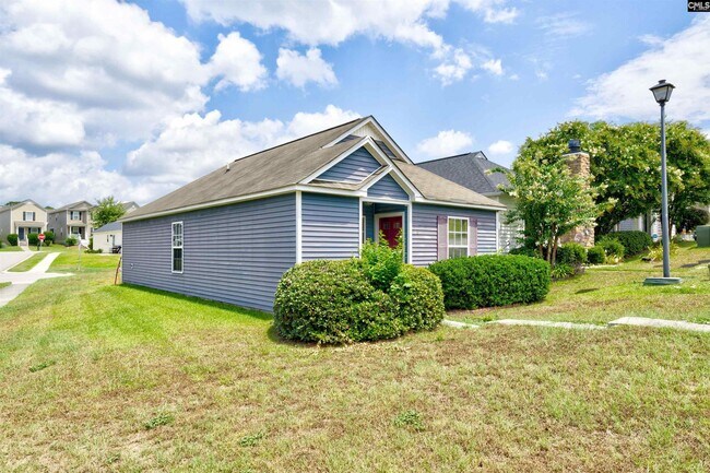 Building Photo - 628 Candytuft Ln