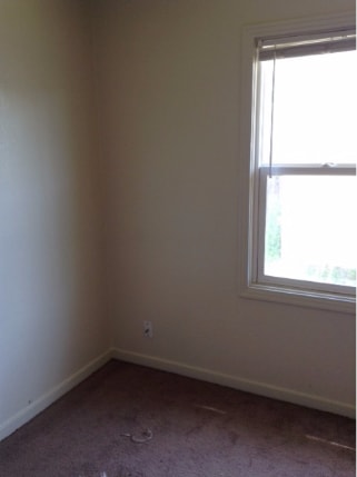 Building Photo - Bright & Cute 1-Bedroom Cottage – Availabl...