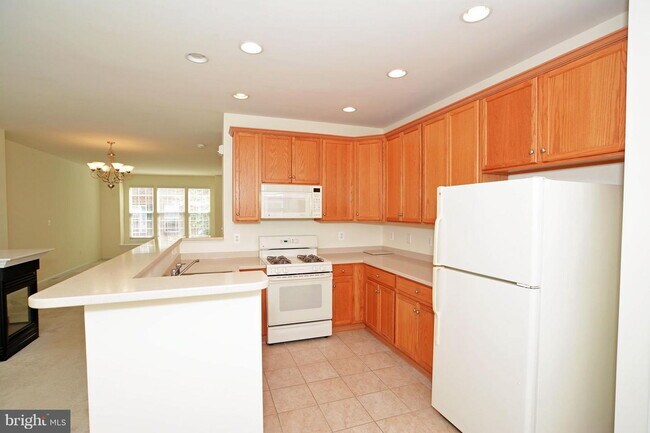 Building Photo - 2303 Huntington Station Ct