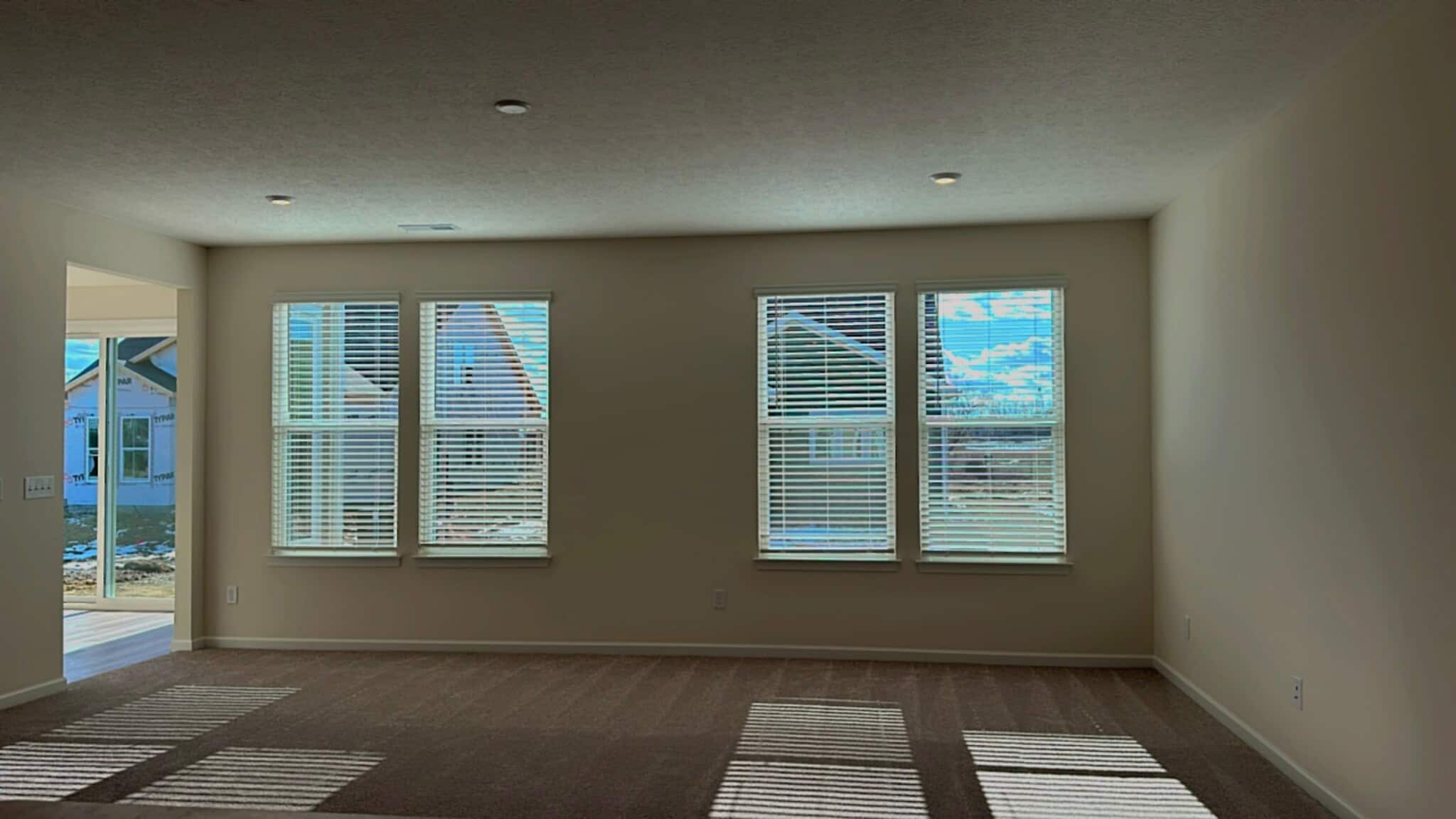 Building Photo - 1242 Fairstone Dr