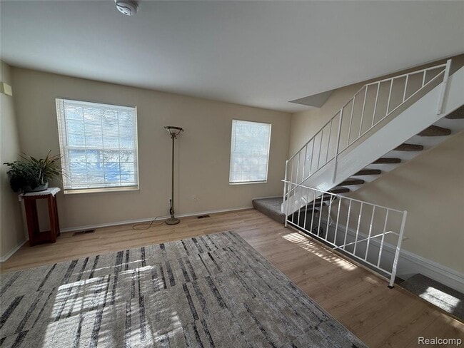 Building Photo - 1437 Mariner Dr