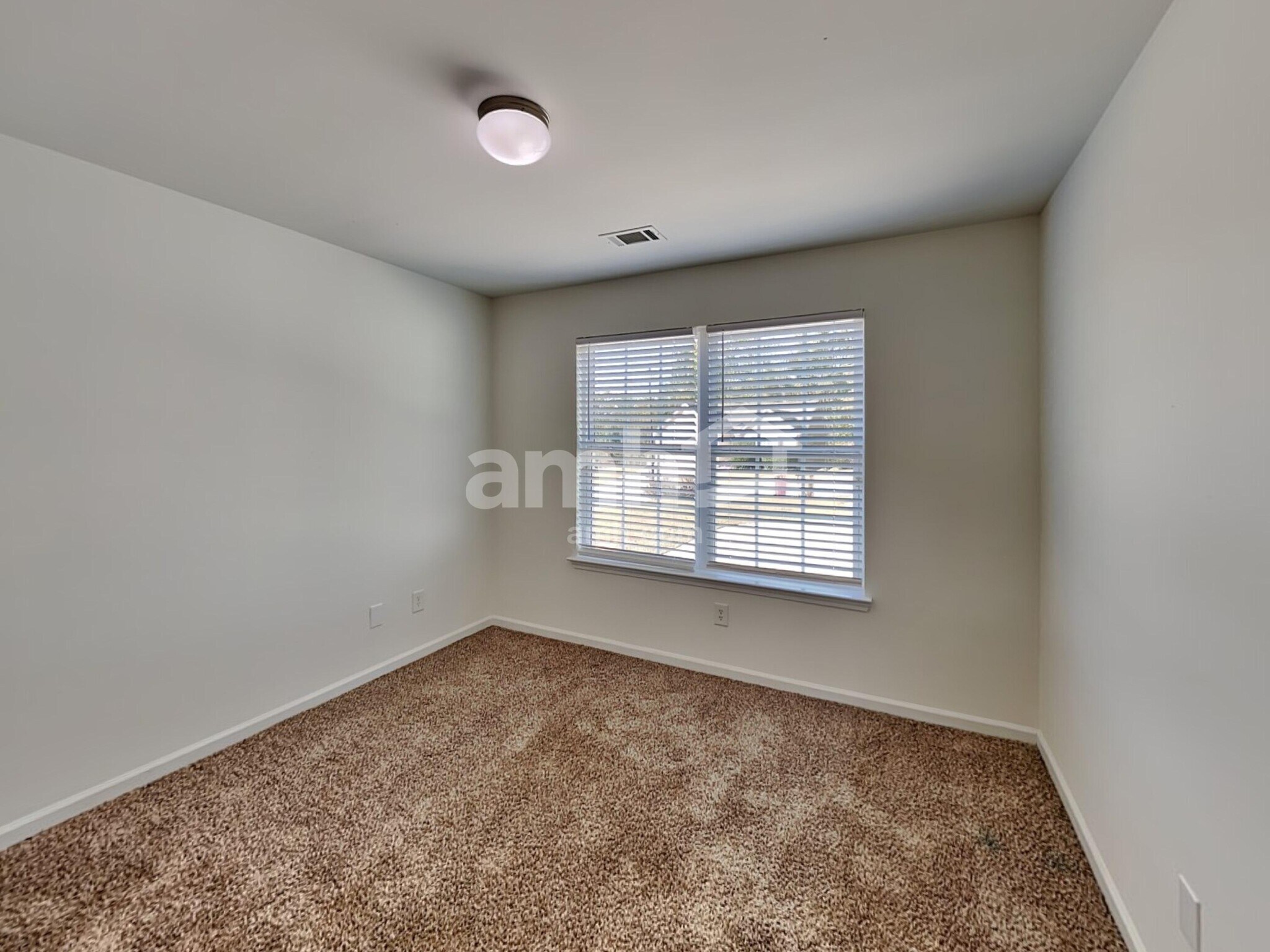 Building Photo - 5147 Scenic View Rd