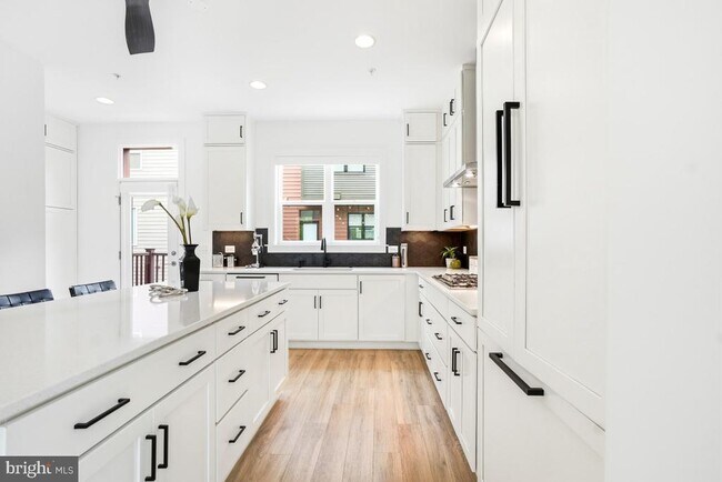 Building Photo - 3104 Royal Fern Pl