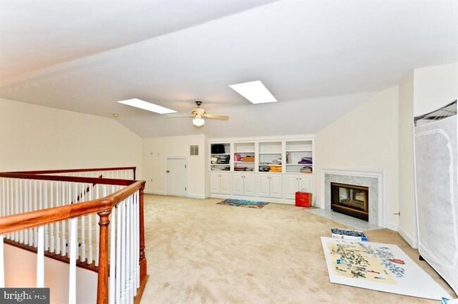 Building Photo - 1540 Hampton Hill Cir