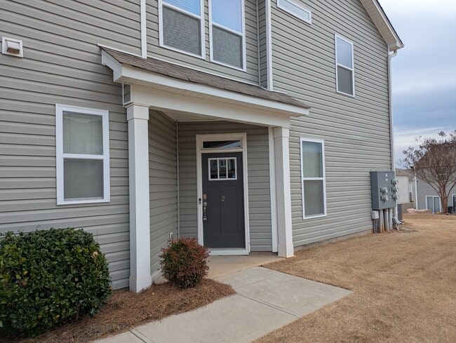 Building Photo - 2 Planters Pl