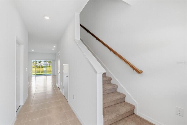 Building Photo - 15125 Cuzcorro Ct