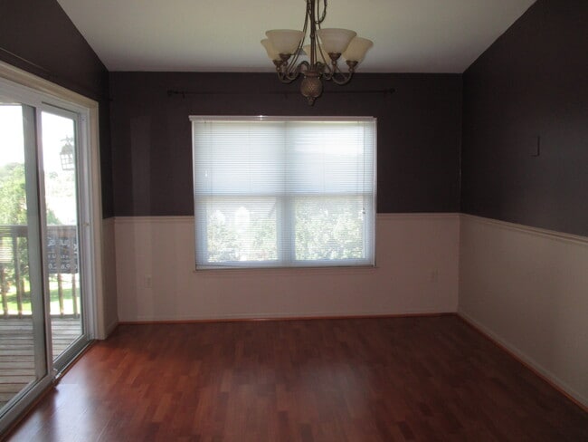 Building Photo - Charming 2 Bedroom/2 Bathroom Apartment in Halethorpe, MD!