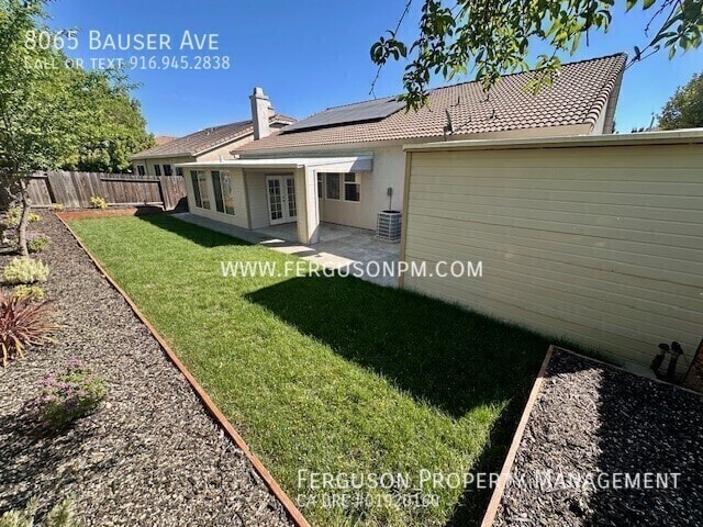 Building Photo - 8065 Bauser Ave