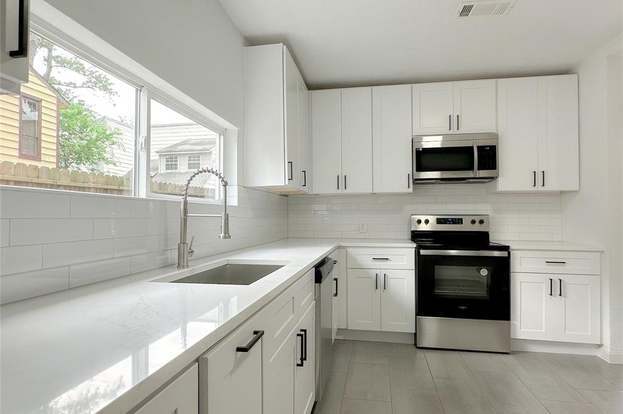 Building Photo - 17809 Cluster Ct
