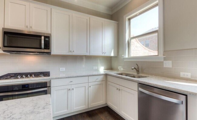 Building Photo - 2286 Mclean Chase