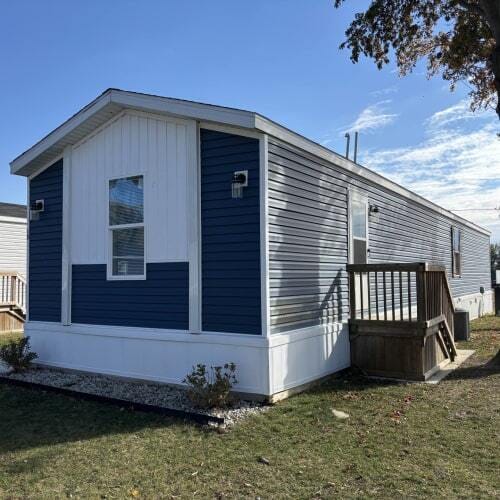 Building Photo - 9901 IN-3