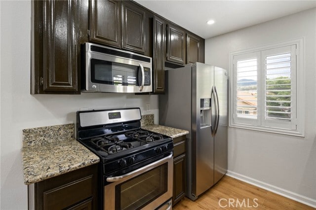 Building Photo - 68 Flor De Sol