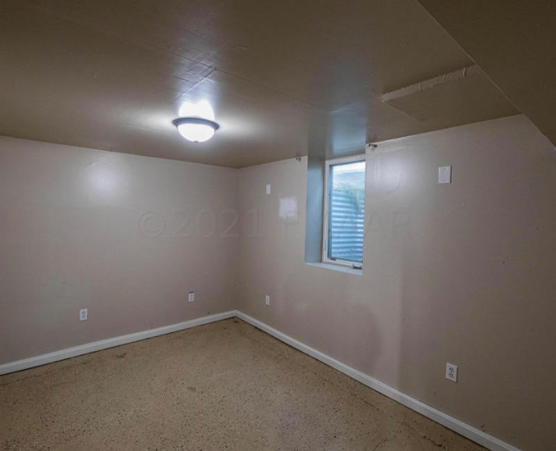 Building Photo - 1458 10th St N