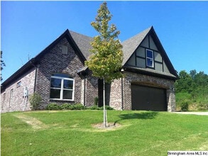 Building Photo - Fultondale/ Chapel Hill Sub-Division 4 BR / 2 Barhrooms / 2 car Garage