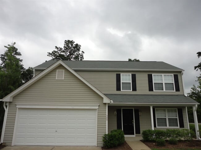 Primary Photo - 500 Birchtree Valley Ct