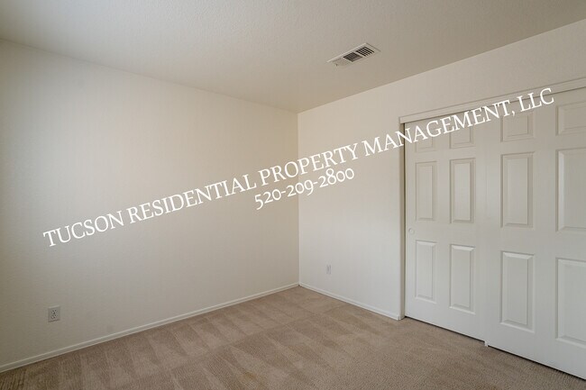 Building Photo - 2229 W Frostwood Ln