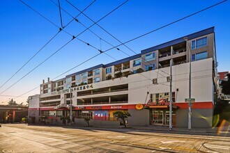 Building Photo - "Urban Living at Its Best: Spacious 2-Bedroom Retreat with Scenic Views!"