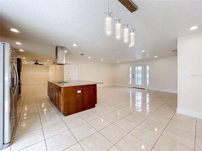 Building Photo - 12631 Eryn Ct