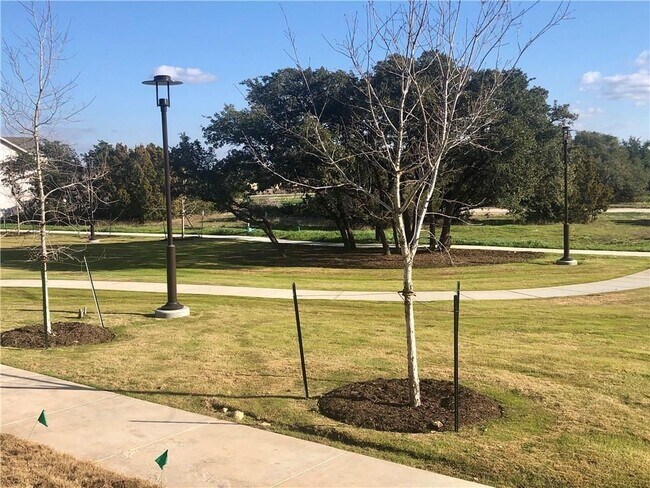 Building Photo - 2537 Pecan Island Dr