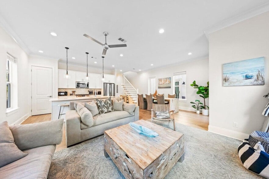 Building Photo - 17 Sunset Key Ct