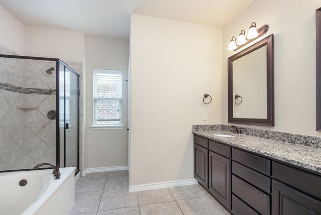 Building Photo - 4236 Kiowa Dr