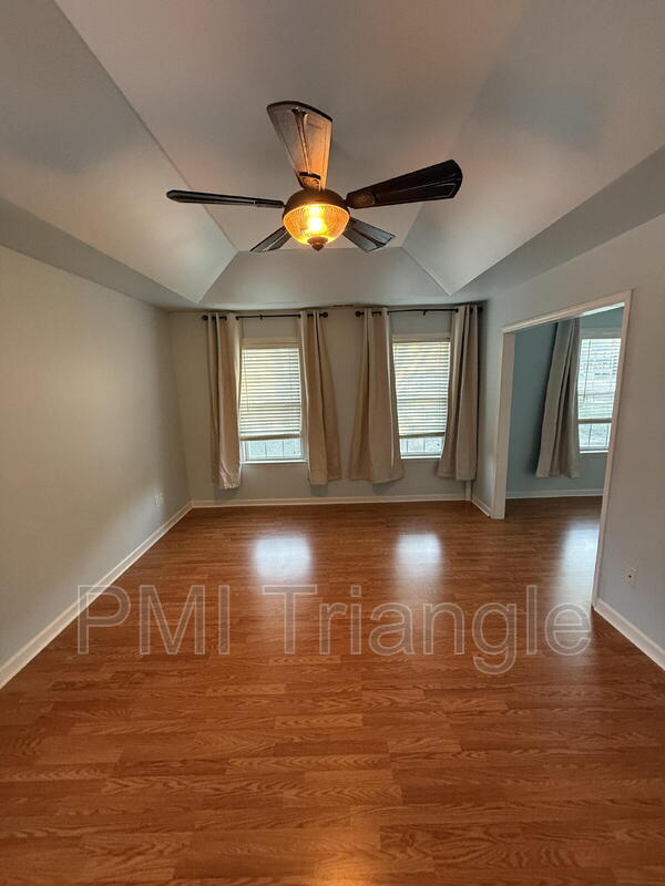 Building Photo - 8305 Hobhouse Cir