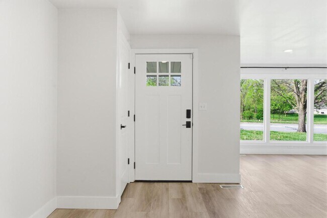 Building Photo - 4838 Wilmington Pike