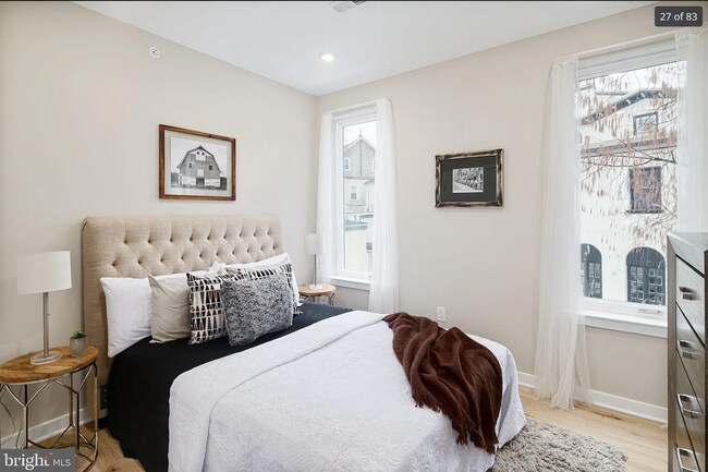 Building Photo - 3712 Midvale Ave