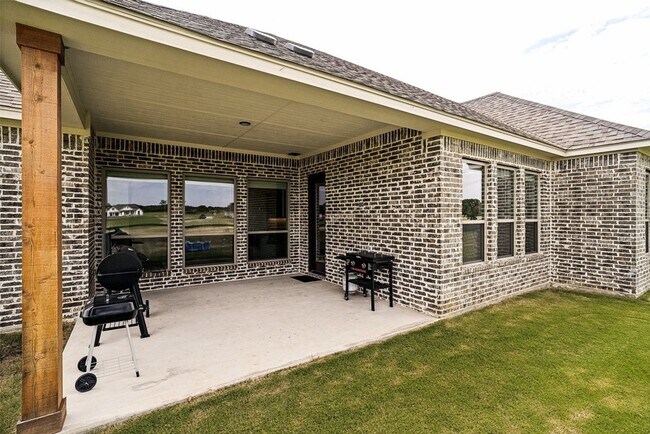 Building Photo - 9459 Zion Hill Rd