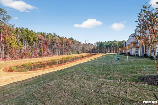 Building Photo - 516 Light Oak Wy