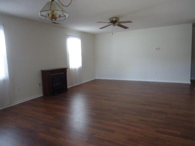 Building Photo - 109 Willow Way