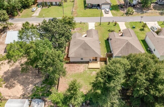 Building Photo - 3157 Forrest Ave